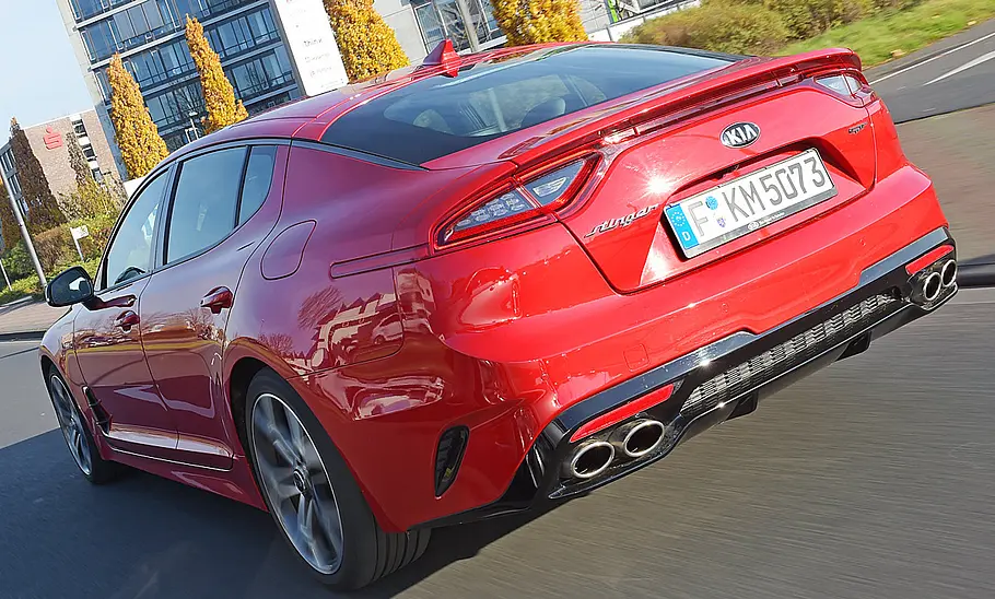 Kia Stinger 3.3 T-GDI AWD