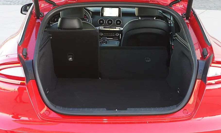 Kia Stinger 3.3 T-GDI AWD