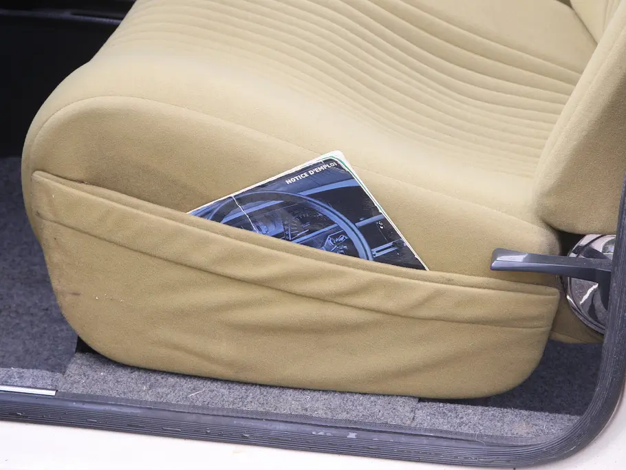 Klassiker Youngtimer Citroën GS Ablage