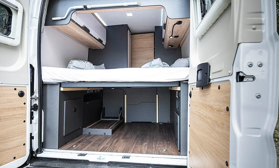 Knaus Boxlife Pro 600 Street (2024); Bett und Heckgarage