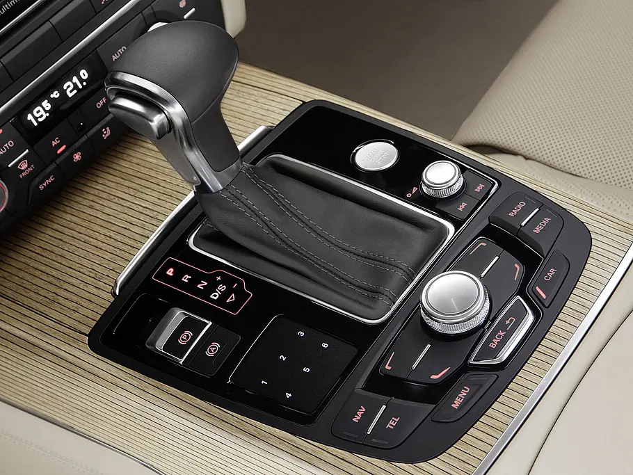 Kombi Vergleich - Audi A6 Avant Kombi Vergleich Audi A6 Avant Holzfurnier Schaltknauf