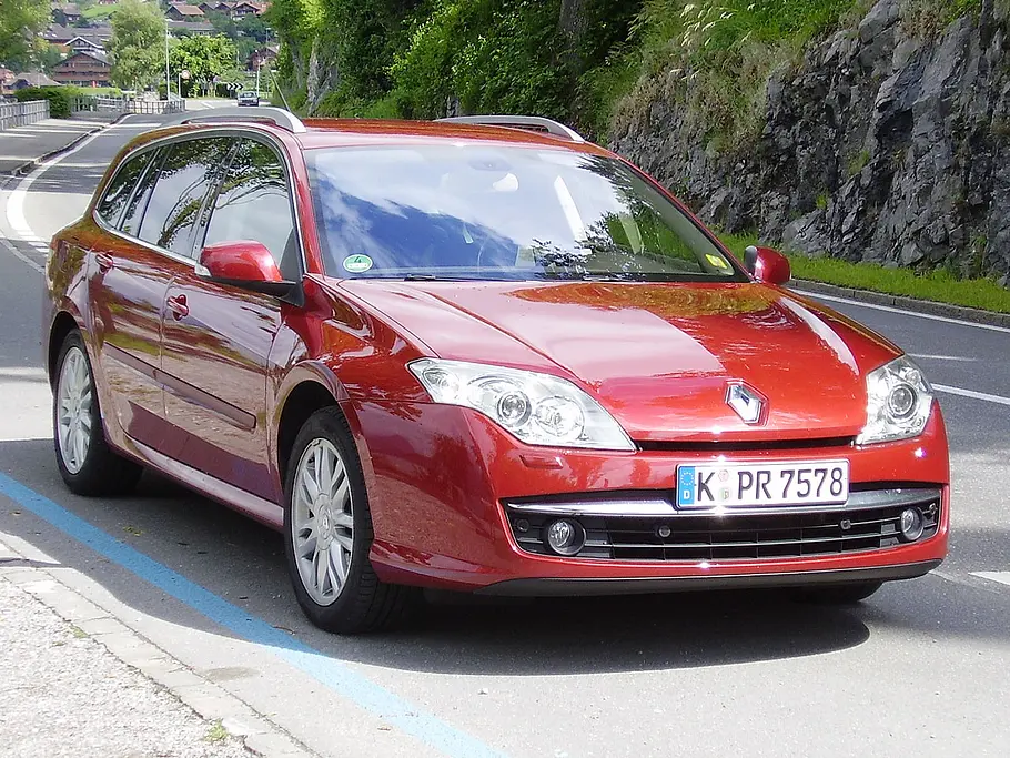Renault Laguna Grandtour 2.0 dCi - Frontansicht