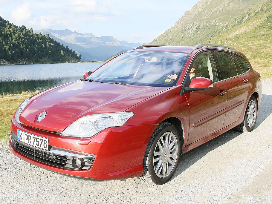 Renault Laguna Grandtour 2.0 dCi - Frontansicht