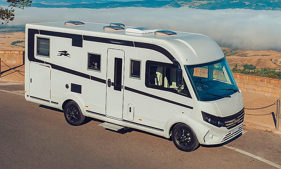 Laika Ecovip H 3109 (2024) Das Bild zeigt den Laika Ecovip H 3109 (2024) stehend von schräg vorne rechts fotografiert.