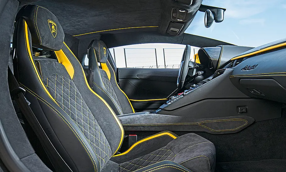 Lamborghini Aventador S