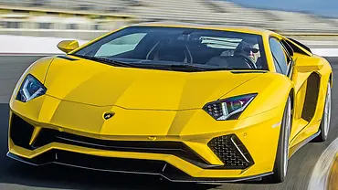 Lamborghini Aventador S - Foto: Lamborghini Lamborghini Aventador S - Foto: Lamborghini