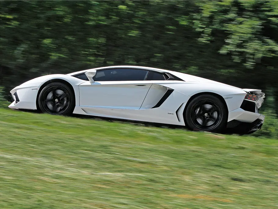 Lamborghini Aventador Faszination Vergleich Bilder technische Daten