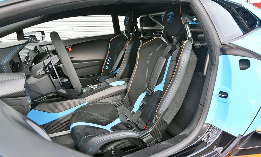 Lamborghini Huracán STO