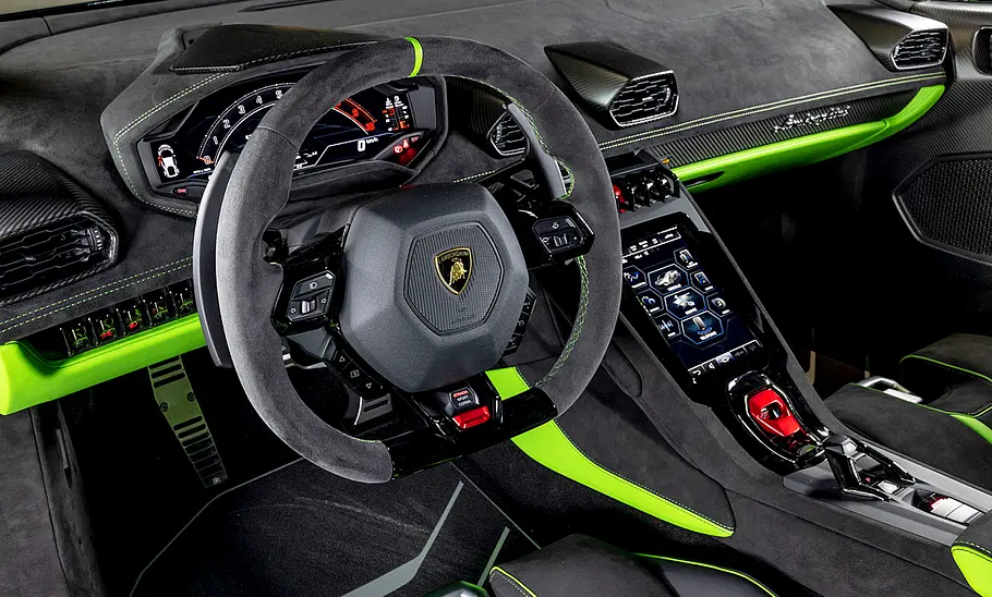 Lamborghini Huracán Tecnica (2022)