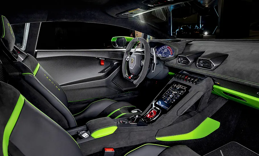 Lamborghini Huracán Tecnica (2022)