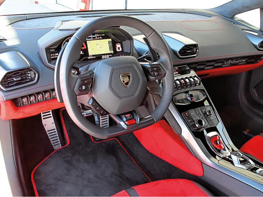 Lamborghini Huracan Faszination Vergleich Bilder technische Daten Cockpit