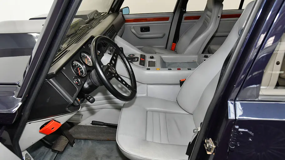 Das Interieur von Tina Turners Lamborghini LM002. 