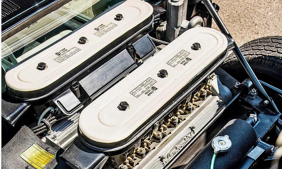 Lamborghini Miura SV/Countach LP400
