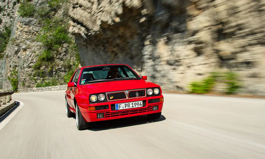 Lancia Delta HF Integrale Lancia Delta HF Integrale