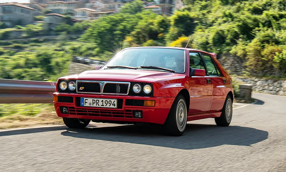 Lancia Delta HF Integrale Lancia Delta HF Integrale
