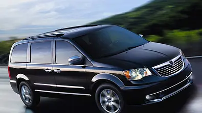Lancia Voyager 2011