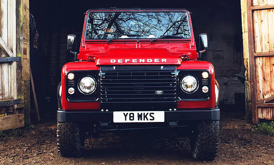 Land Rover Defender Works V8 (2018) Land Rover Defender Works V8 (2018)