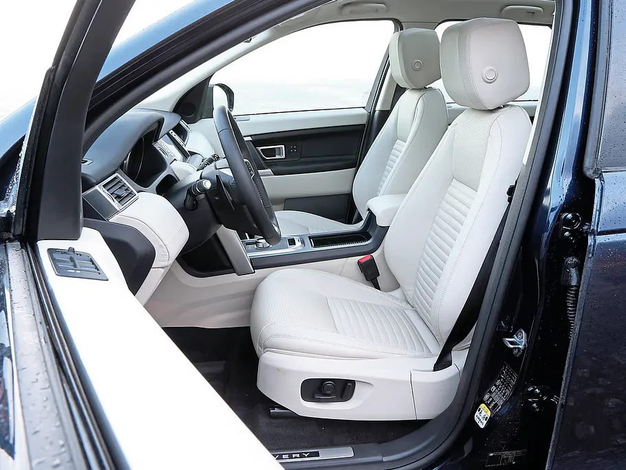 Land Rover Discovery Sport SD4 Test Bilder technische Daten Sitze