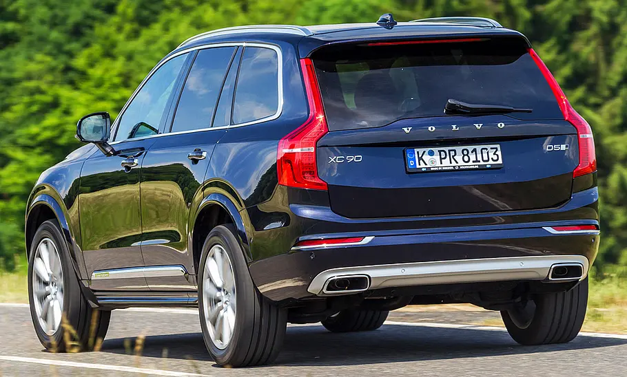 Volvo XC90 Land Rover Discovery