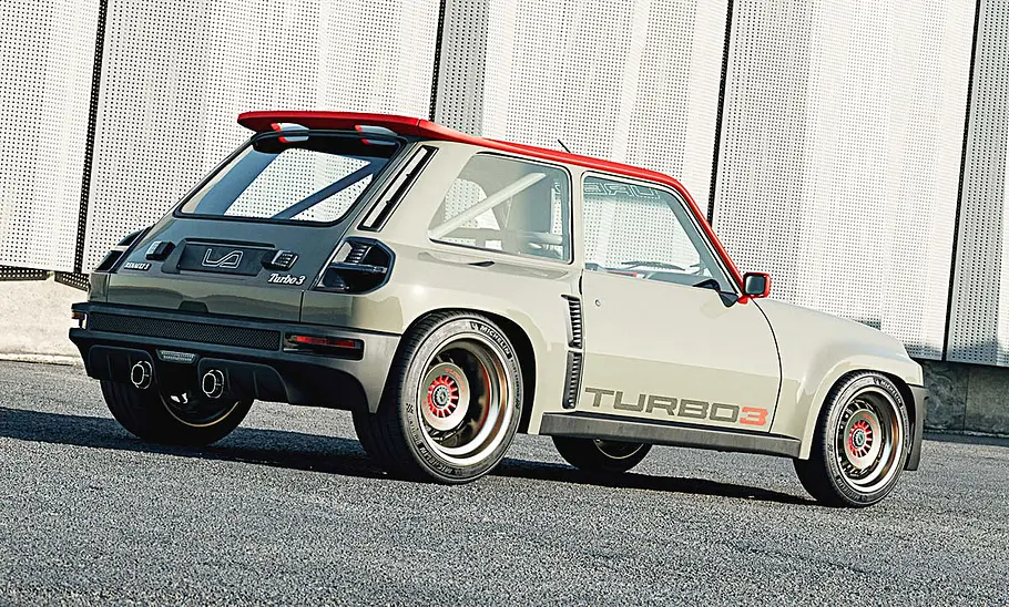 Legende R5 Turbo Heck