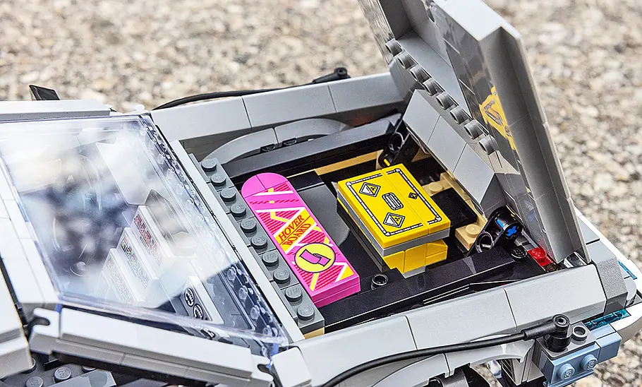 Zurück in die Zukunft: DeLorean-Lego-Bausatz