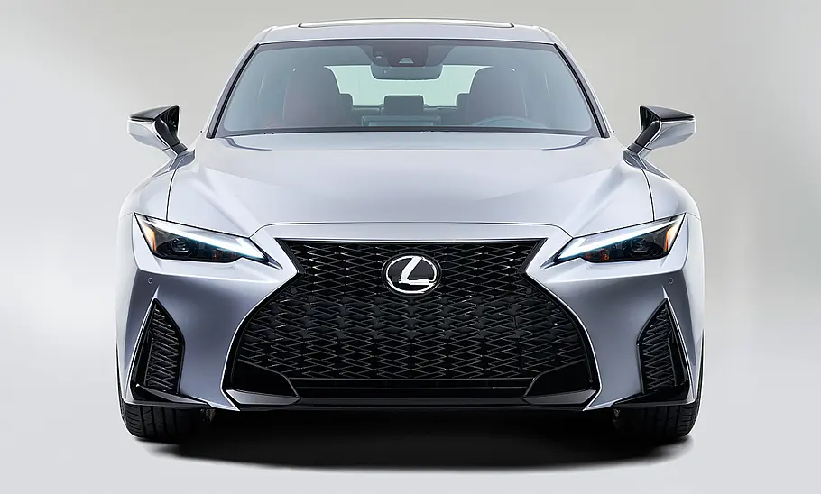Lexus IS (2020) Lexus IS (2020)