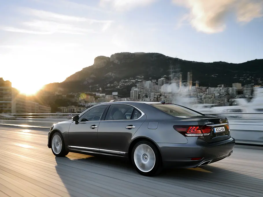 Lexus LS 600h Hybrid Luxus-Limousine Facelift 2013 V8 Test Langversion F-Sport