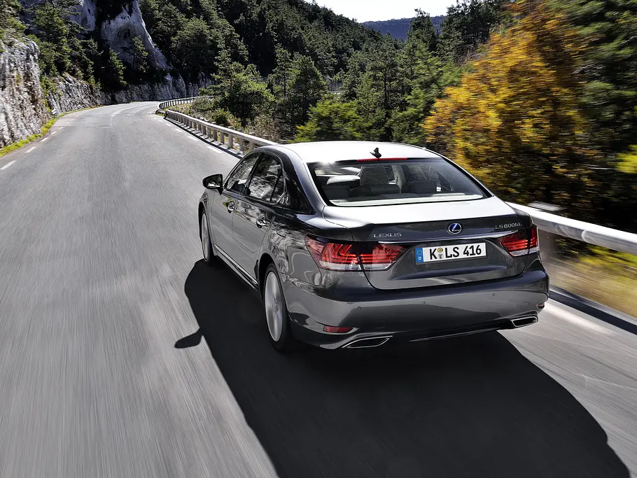 Lexus LS 600h Hybrid Luxus-Limousine Facelift 2013 V8 Test Langversion F-Sport