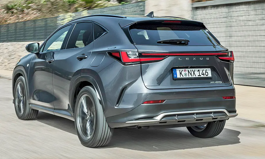 Lexus NX 450h+ (2021) Lexus NX 450h+ (2021)
