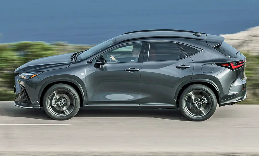 Lexus NX 450h+ (2021) Lexus NX 450h+ (2021)