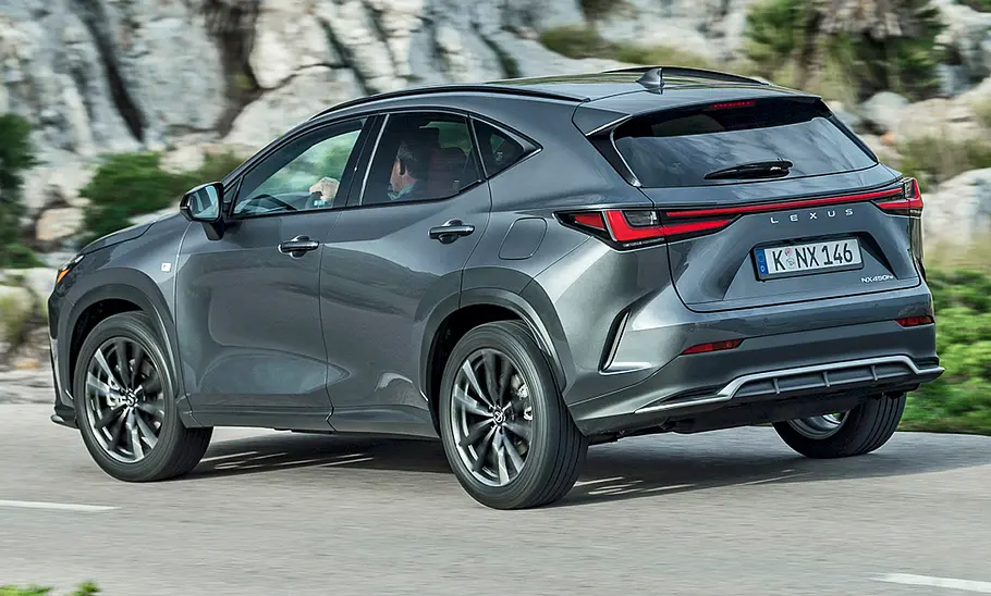 Lexus NX 450h+ (2021) Lexus NX 450h+ (2021)