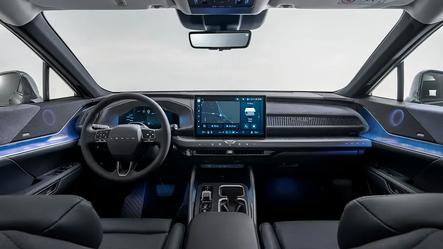 Lexus TZ News Das Cockpit des Lexus TZ mit Blick von der Rückbank.