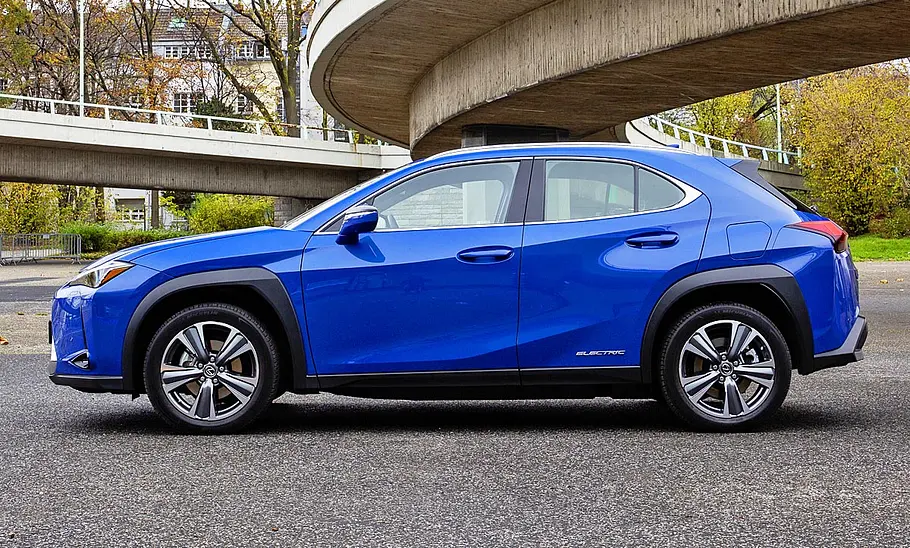 Lexus UX 300e (2020)