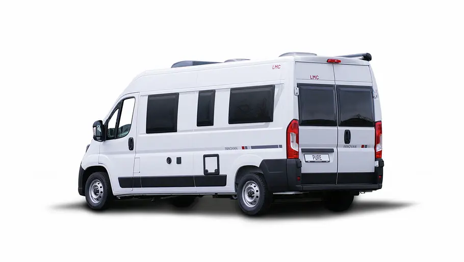 Die Studioaufnahme zeigt den LMC Innovan Pure 600 von schräg hinten.