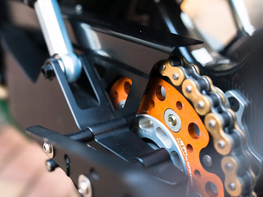 Lotus C-01 Motorrad: Preis