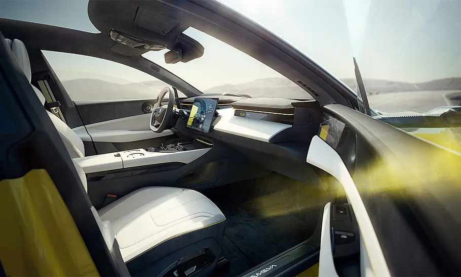 Lotus Emeya (2024) Lotus Emeya (2024); Cockpit und Vordersitze