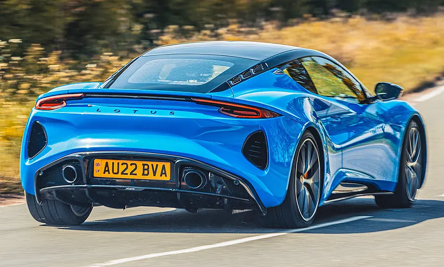 Lotus Emira (2022)