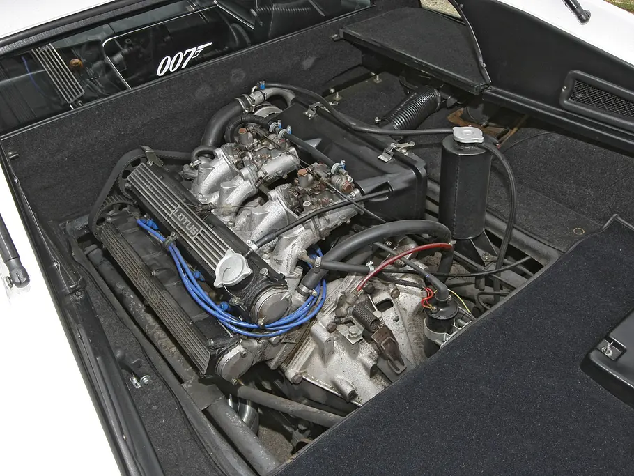 Lotus Esprit