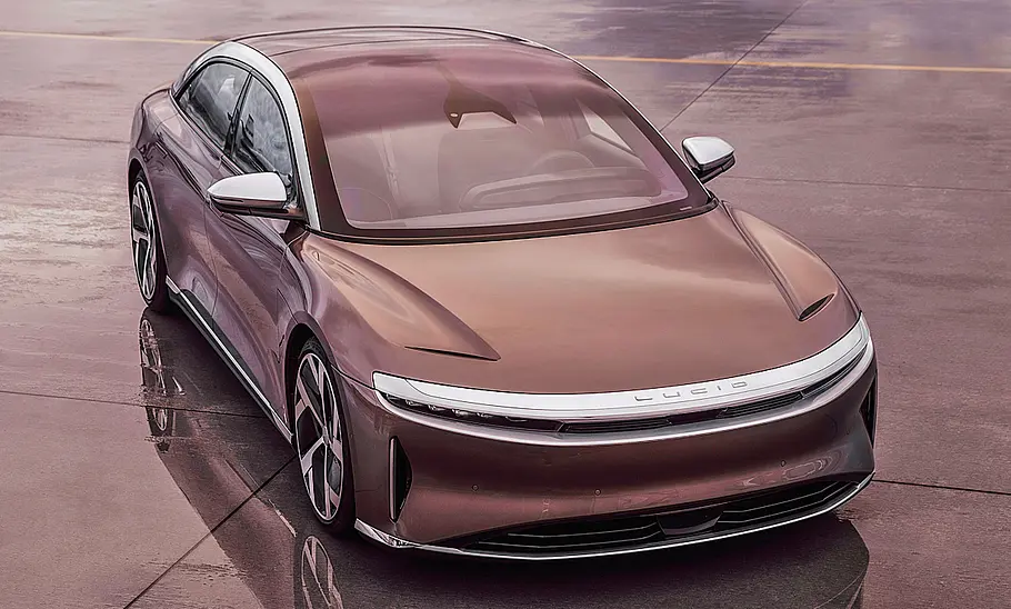 Lucid Air (2023) Lucid Air (2021)