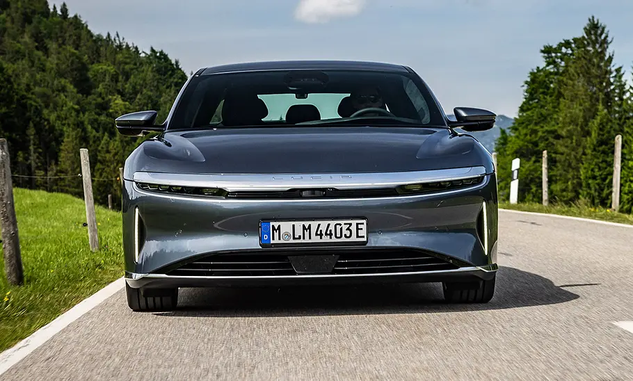 Lucid Air Lucid Air; fahrend, Front