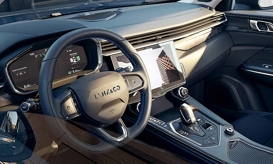 Lynk & Co 01 (2021) Lynk & Co 01 (2021)