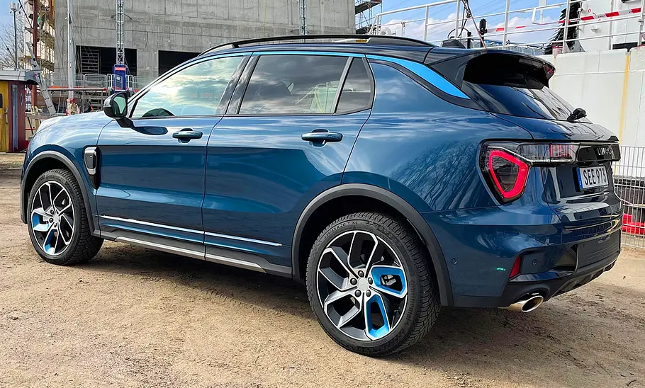 Lynk & Co 01 (2021) Lynk & Co 01 (2021)
