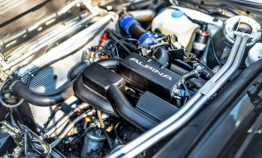 Manhart MH3 3.5 Turbo Der Motor des Manhart MH3 3.5 Turbo.