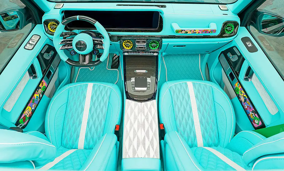 Das Cockpit des Mansory G63 AMG Art Piece.