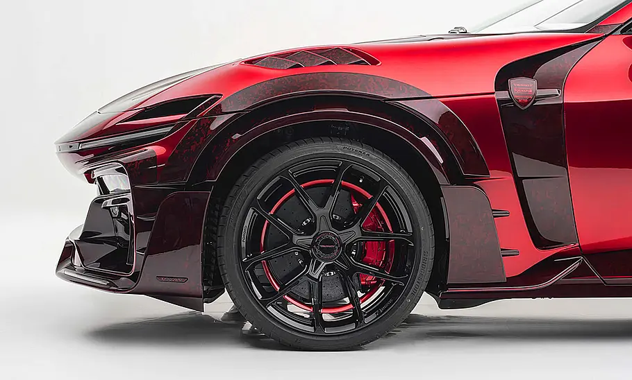Mansory Pugnator Mansory Pugnator; stehend, Ansicht Vorderrad
