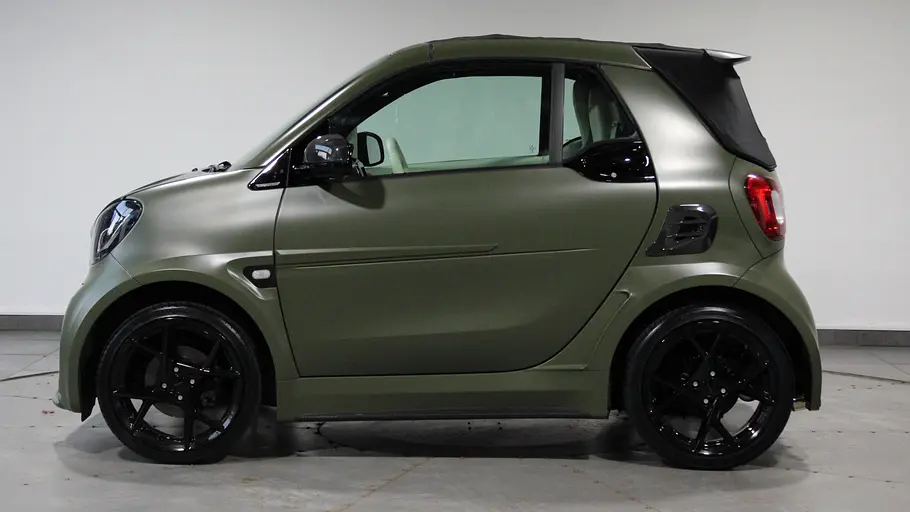 Mansory Smart Fortwo Der Mansory Smart Fortwo stehend seitlich