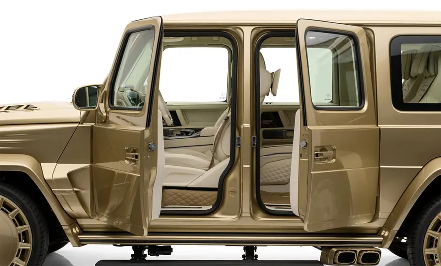 Mansory Mercedes-AMG G 63 World Class Grand Entrée: seitlich Türen offen