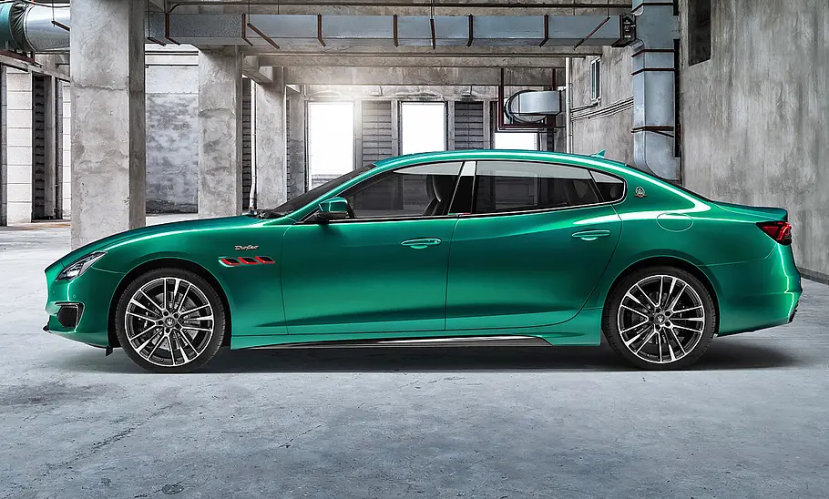Maserati Quattroporte Trofeo (2020) Maserati Quattroporte Trofeo (2020)