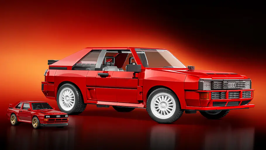 Der Mattel Brick Shop ’84 Audi Sport quattro in Studioumgebung.