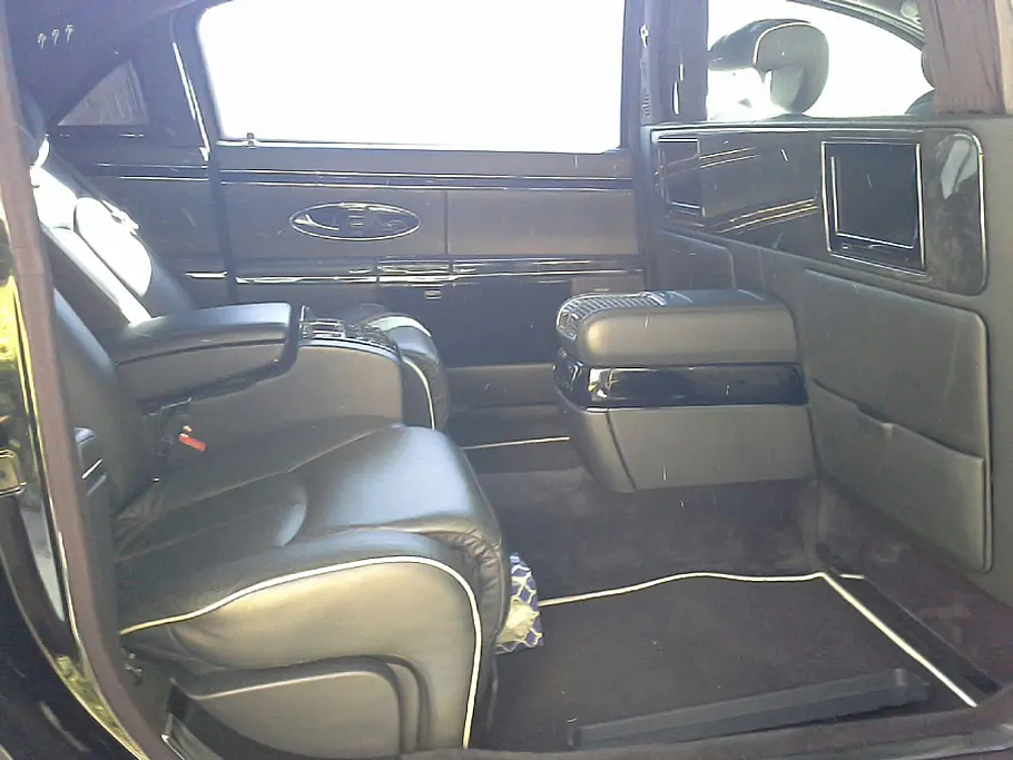 Maybach 62 S von Charlie Sheen zu kaufen
